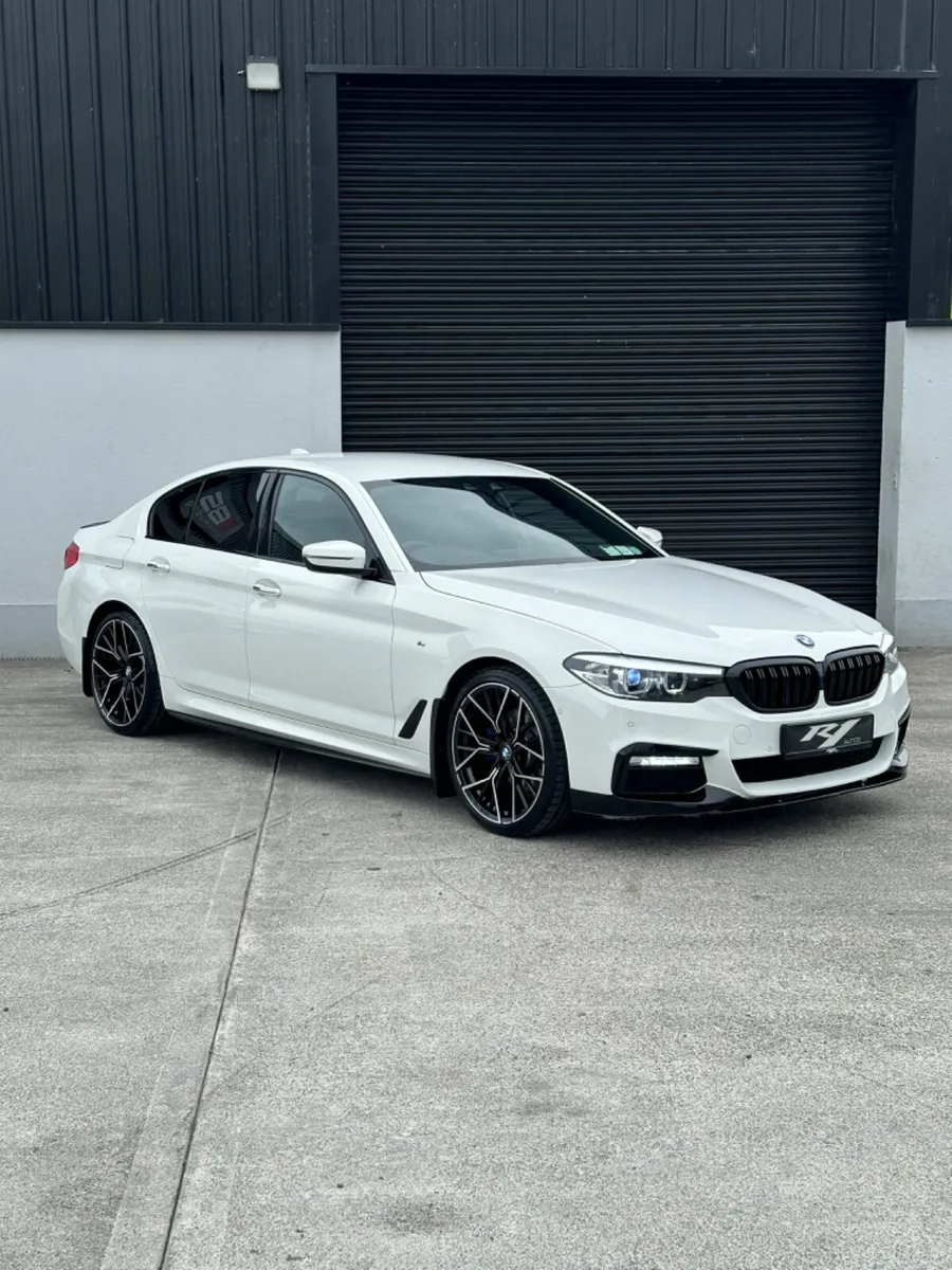 2017 BMW 520D AUTO M SPORT PRO - Image 2