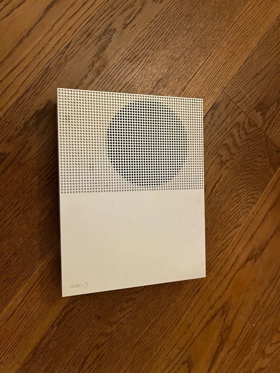 Xbox one S - Image 1