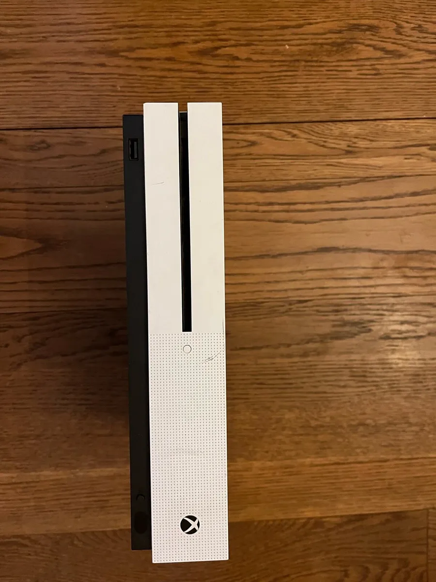 Xbox one S - Image 3