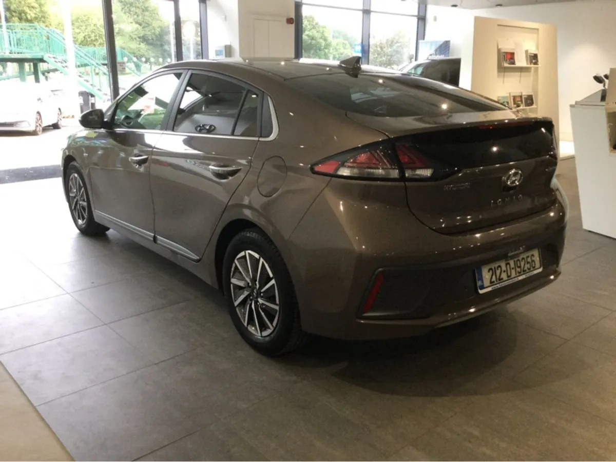 Hyundai Ioniq Premium EV - Low Mileage - - Image 4