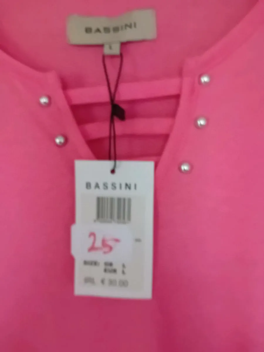 Ladies Top -Size Large - Image 4
