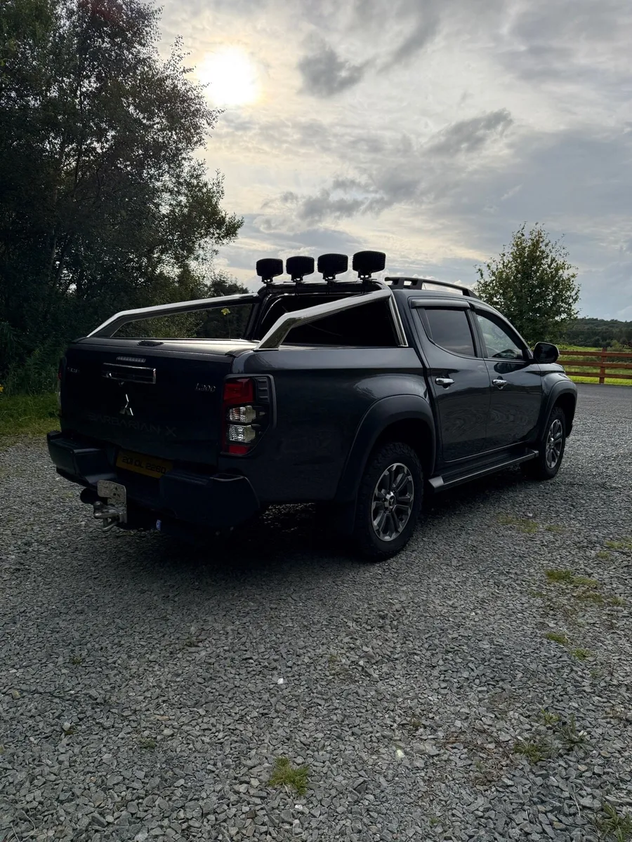 L200 barbarian X - Image 3