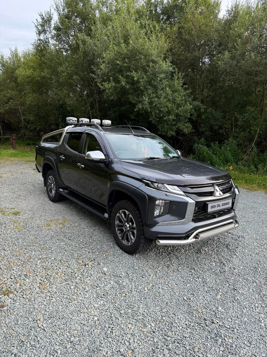 L200 barbarian X - Image 1