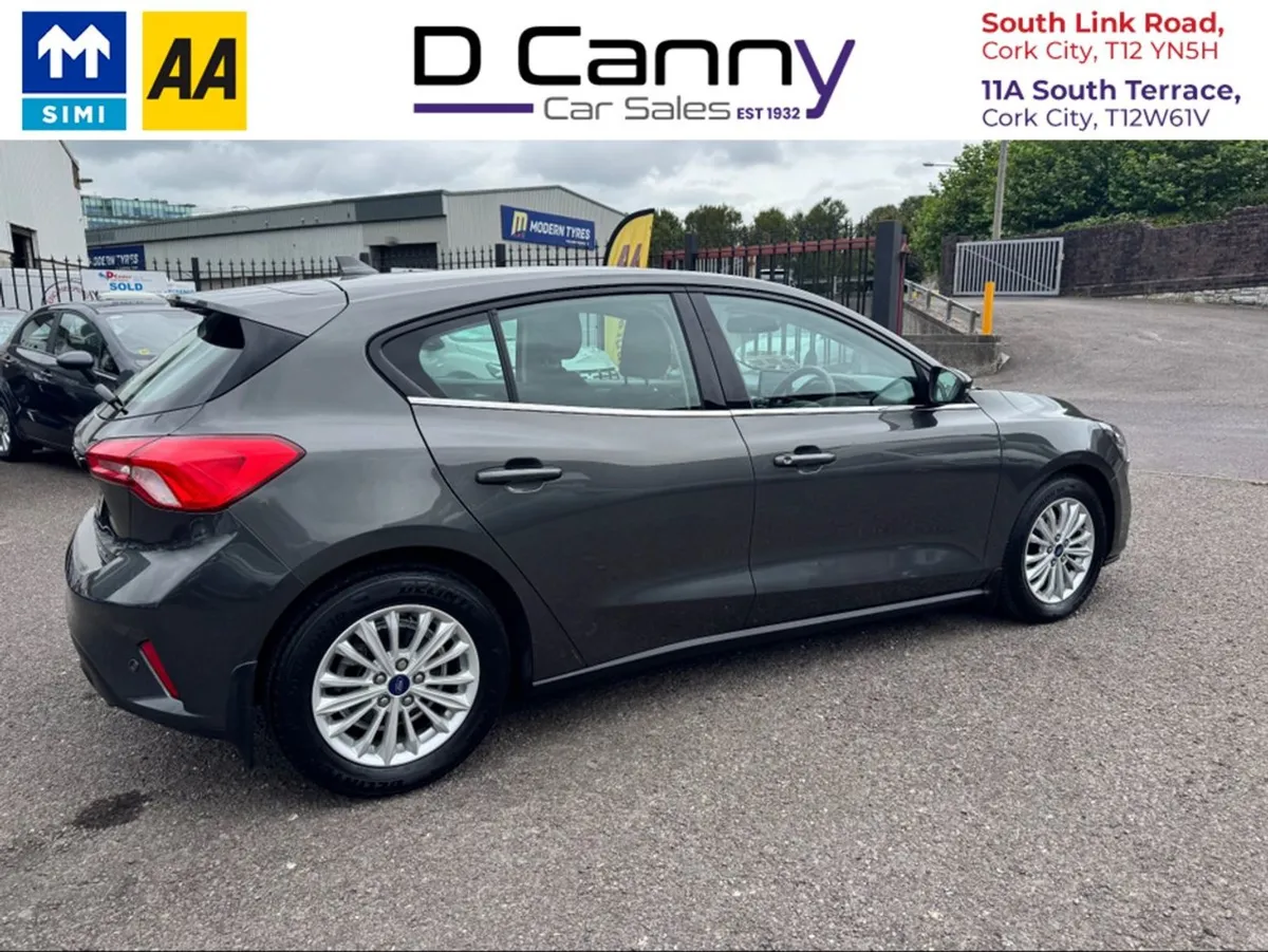 Ford Focus Titanium 5DR 1.0t 125 S6. S6.2 M6 5 - Image 3