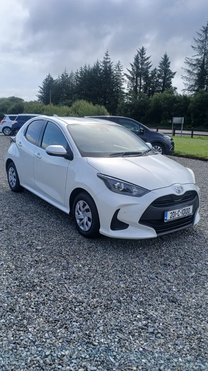 Toyota Yaris 1.0 Petrol Auto. - Image 1