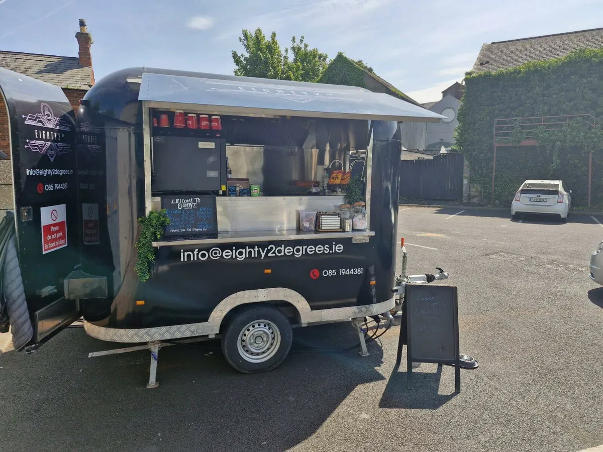 Food truck - Image 2
