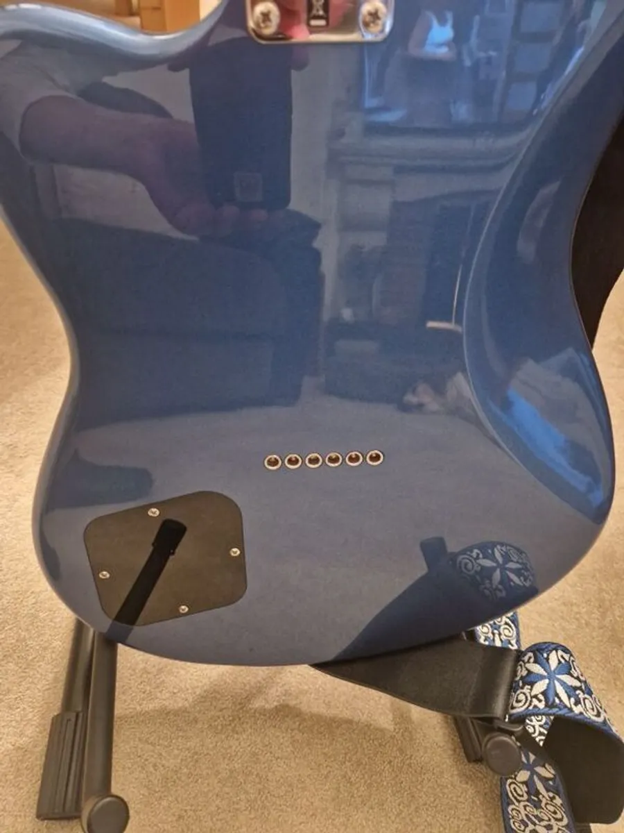 Fender Squire Tornado Paranormal - Image 2