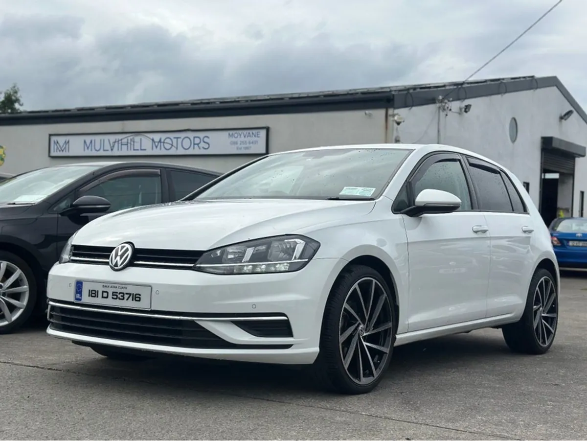 Volkswagen Golf 1.6 TDI SE Bluemotion 115PS 5DR - Image 1