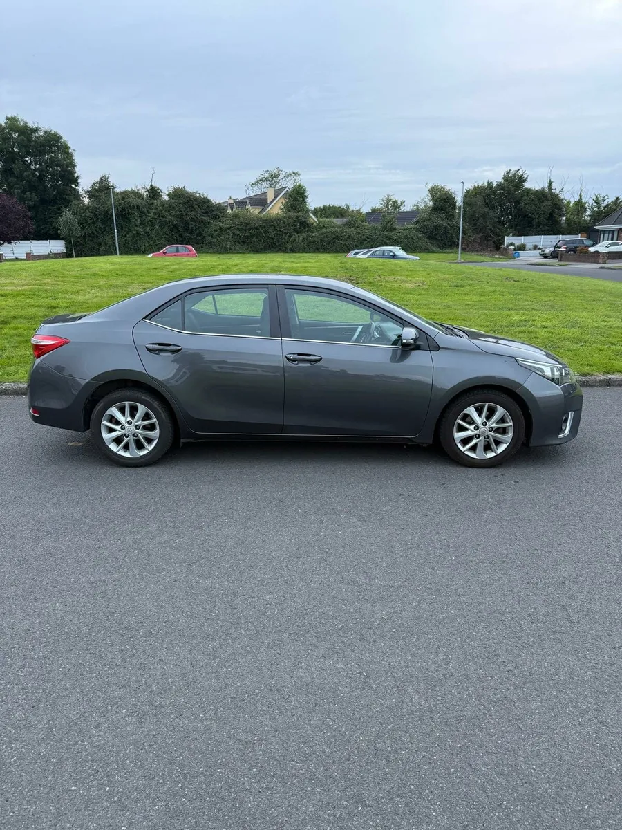 2017 Toyota Carolla Luna 1.4 Deisel - Image 4