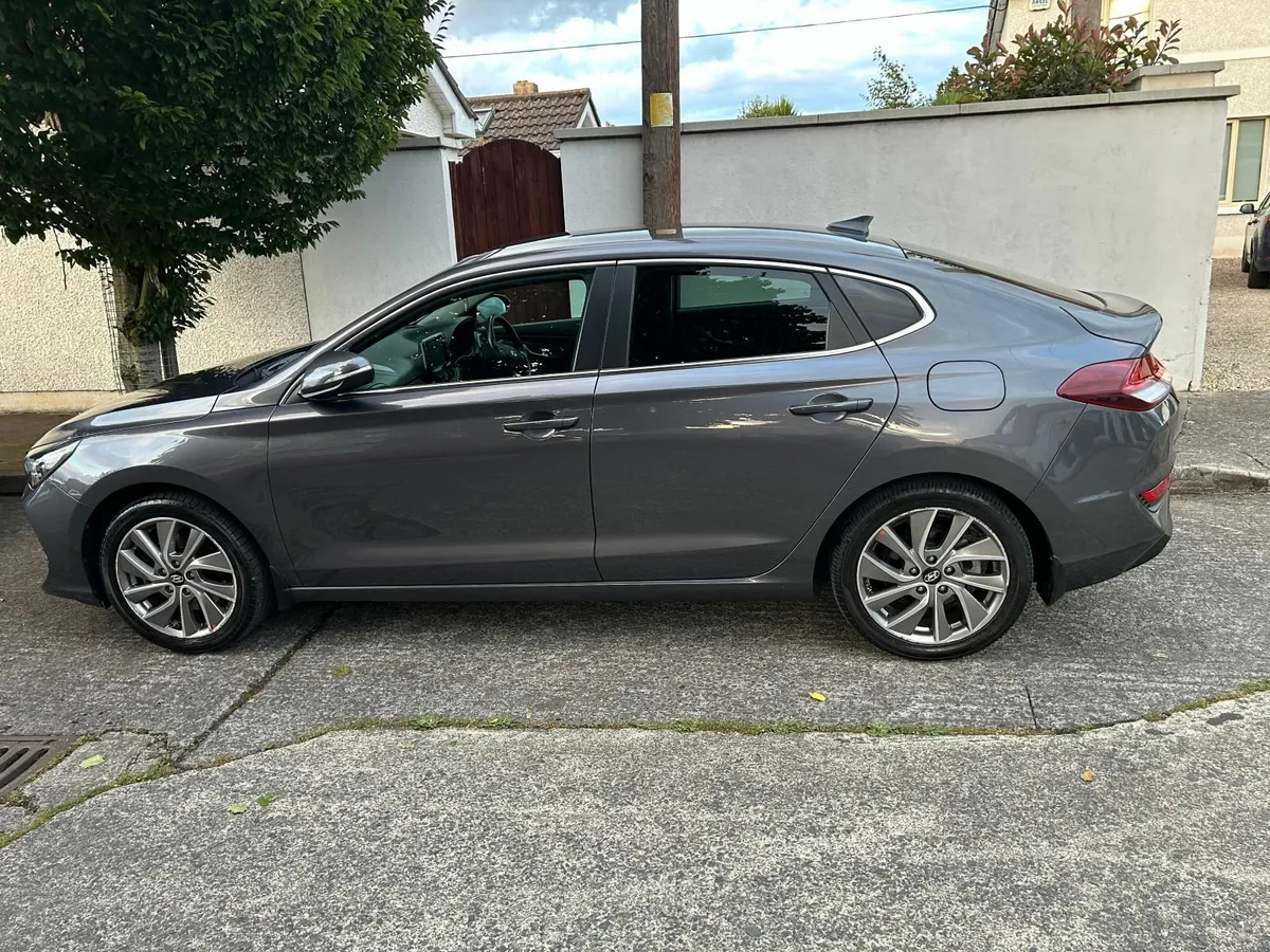Hyundai i30 191 Fastback Turbo-GDI 1.0 Low Mileage - Image 3