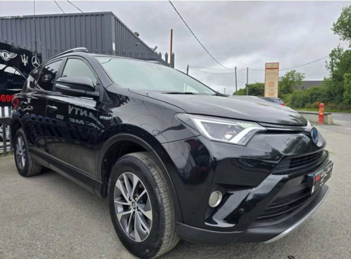 181 Toyota RAV4 Hybrid, LOW MILES, NEW NCT - Image 3