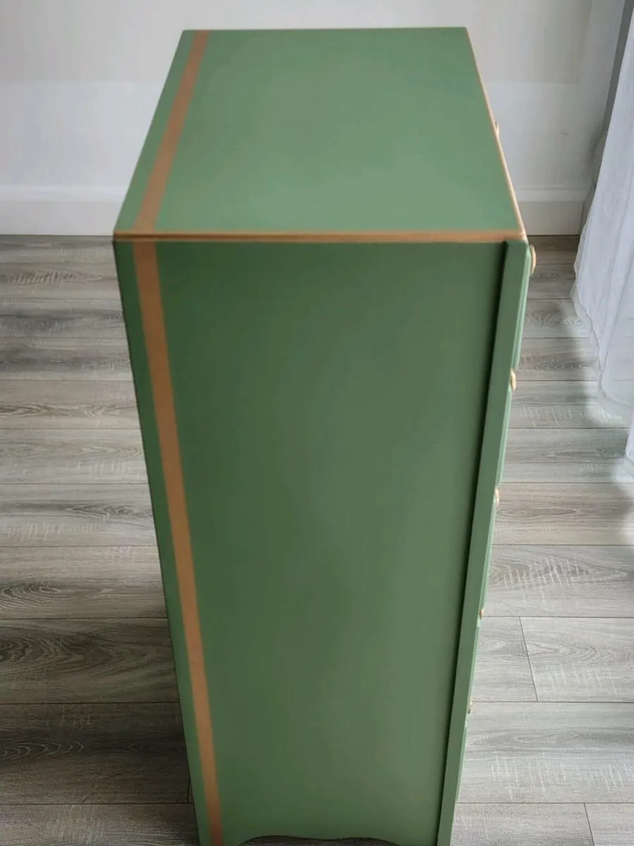 Vintage chest of drawers - Image 4