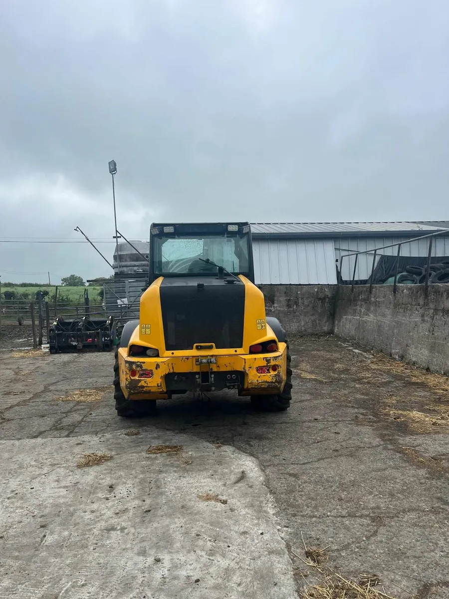 JCB 310S - Image 4