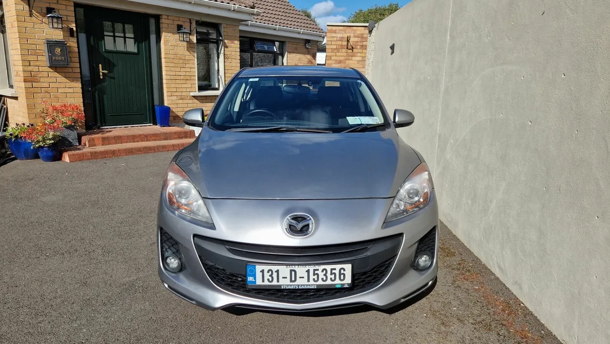 Mazda Mazda3 2013 - Image 2