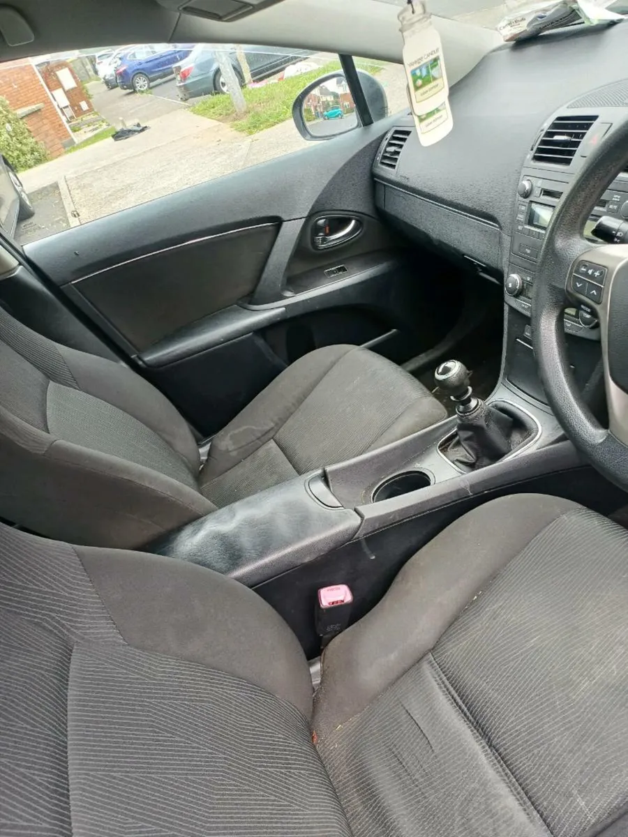 TOYOTA AVENSIS 2009 NEW NCT 1.6 PETROL LOW ROAD TA - Image 4