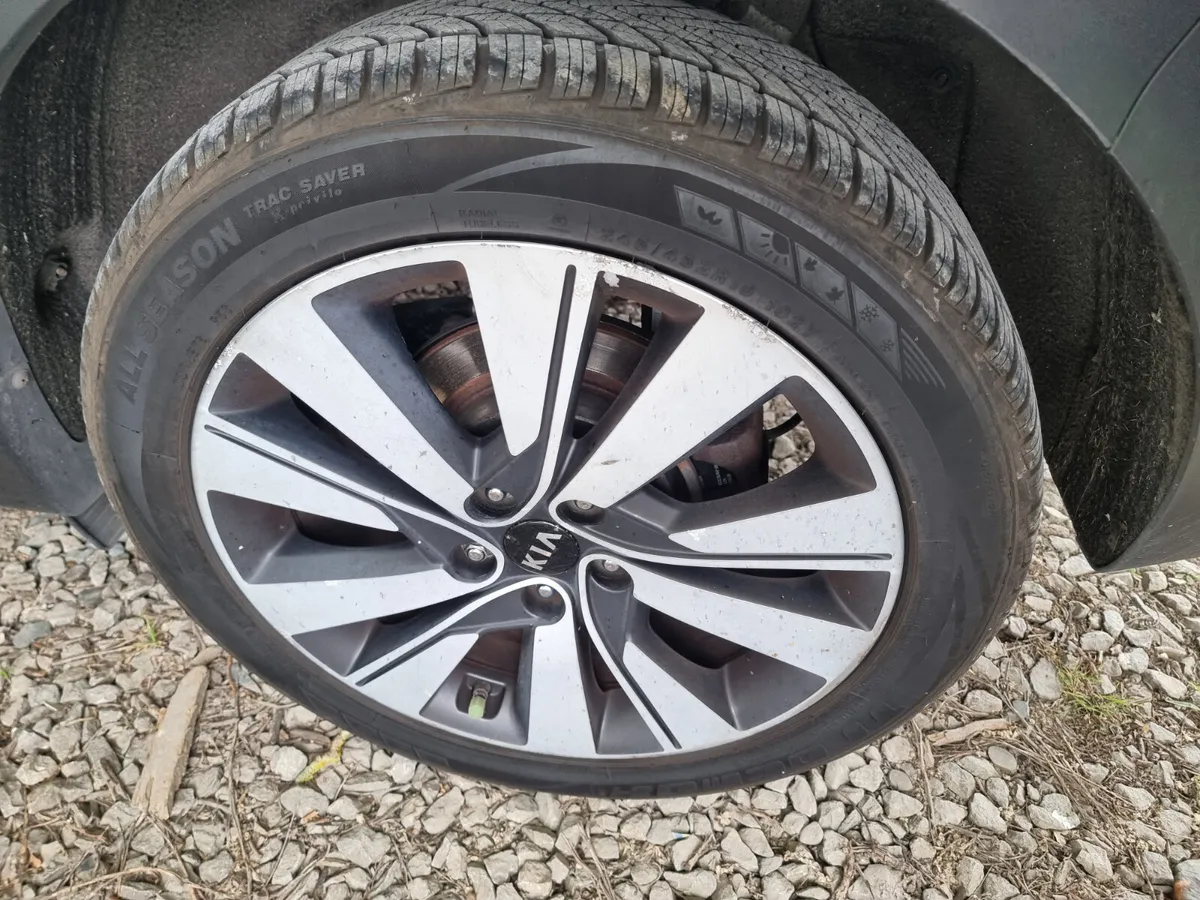 Kia Sportage 2016 low mileage top spec  €13650 - Image 3