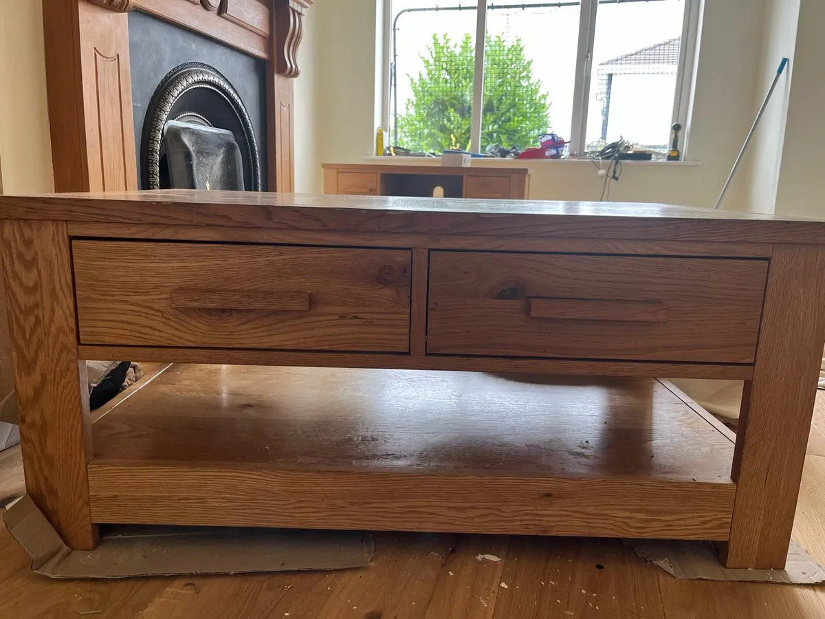 Living room furniture - coffee table, tv table, - Image 1