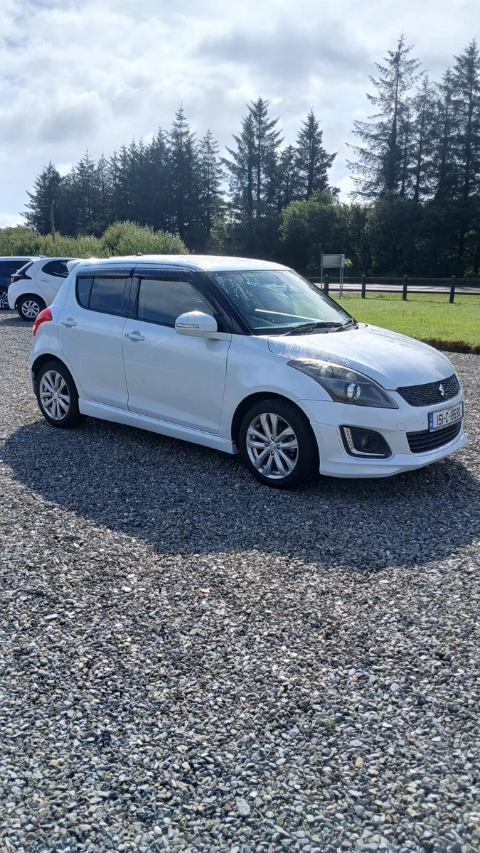 Suzuki Swift 2015 1.2 RS Auto. - Image 2