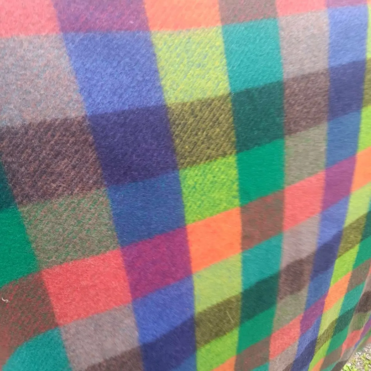 Vintage wool blanket - Image 2