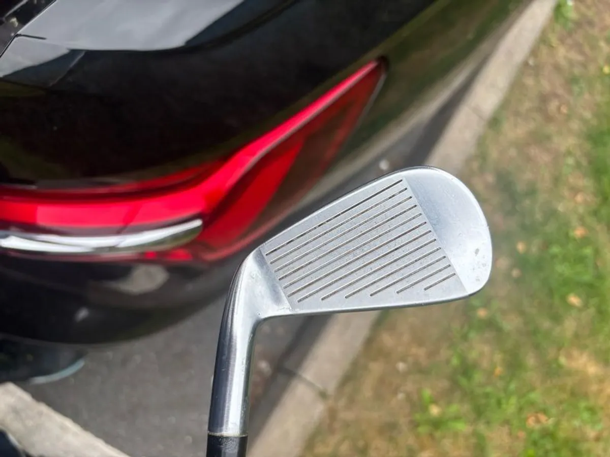 TaylorMade RSi UDI 2 Driving Iron - Image 2