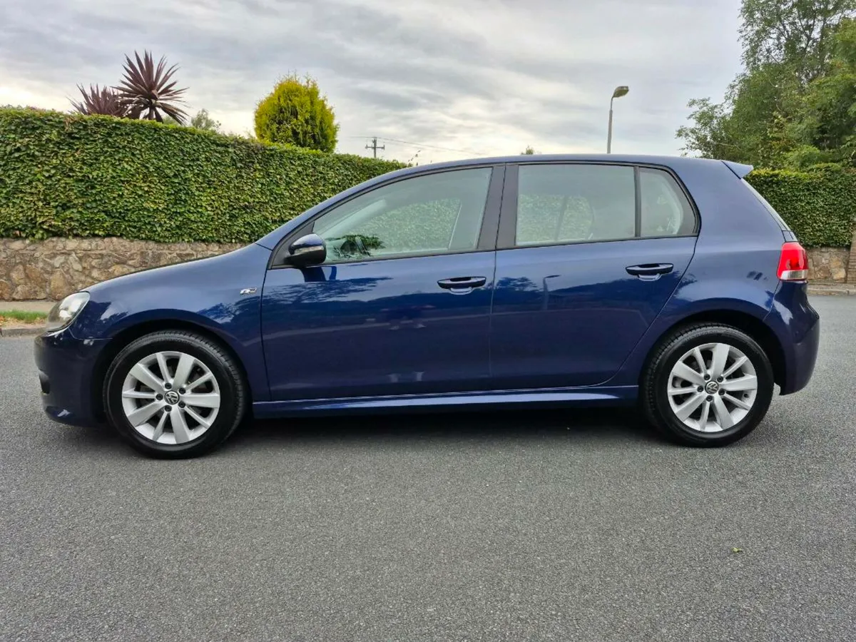 VW GOLF-1.6TDi**R-LINE**LIKE NEW** - Image 3