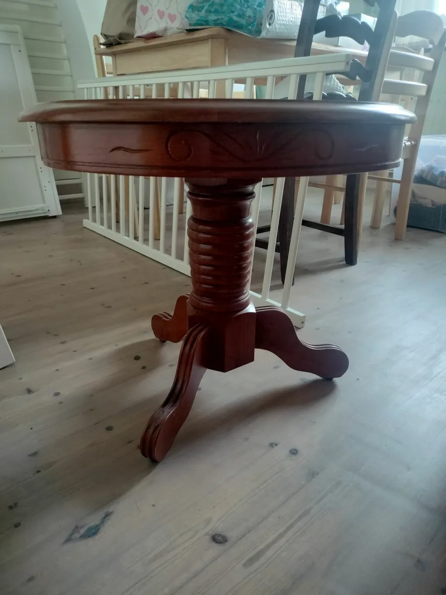 Coffee table - Image 1