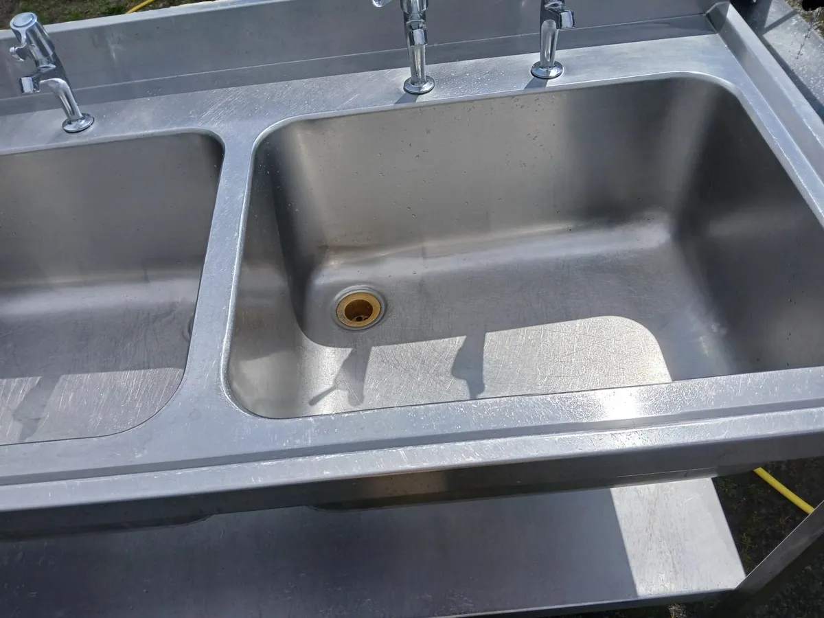 Stainless steel cabbinet double sink unit complete - Image 4