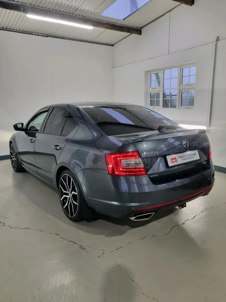 SKODA RS 4X4 DSG 2.0TDI 184BHP 2016 - Image 3