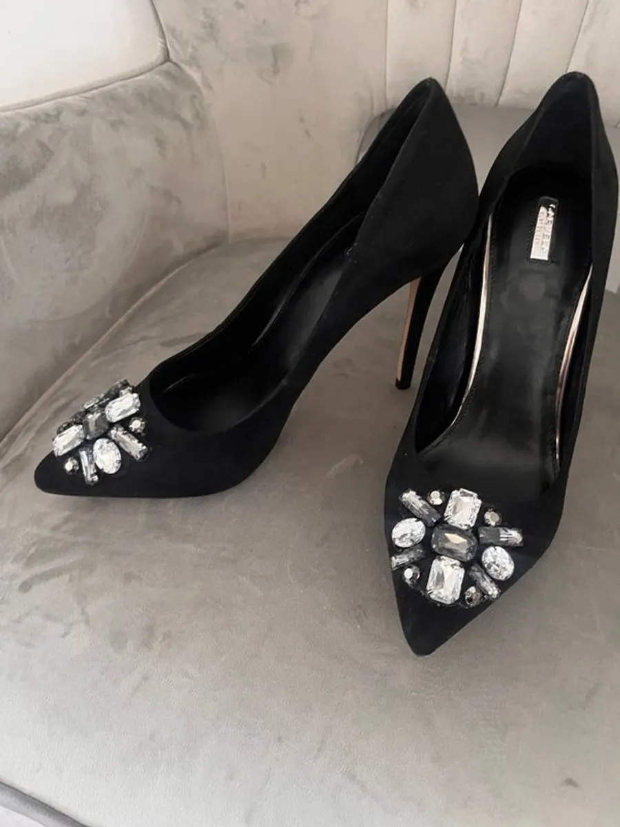 Kurt Geiger Swede Heel - Image 2