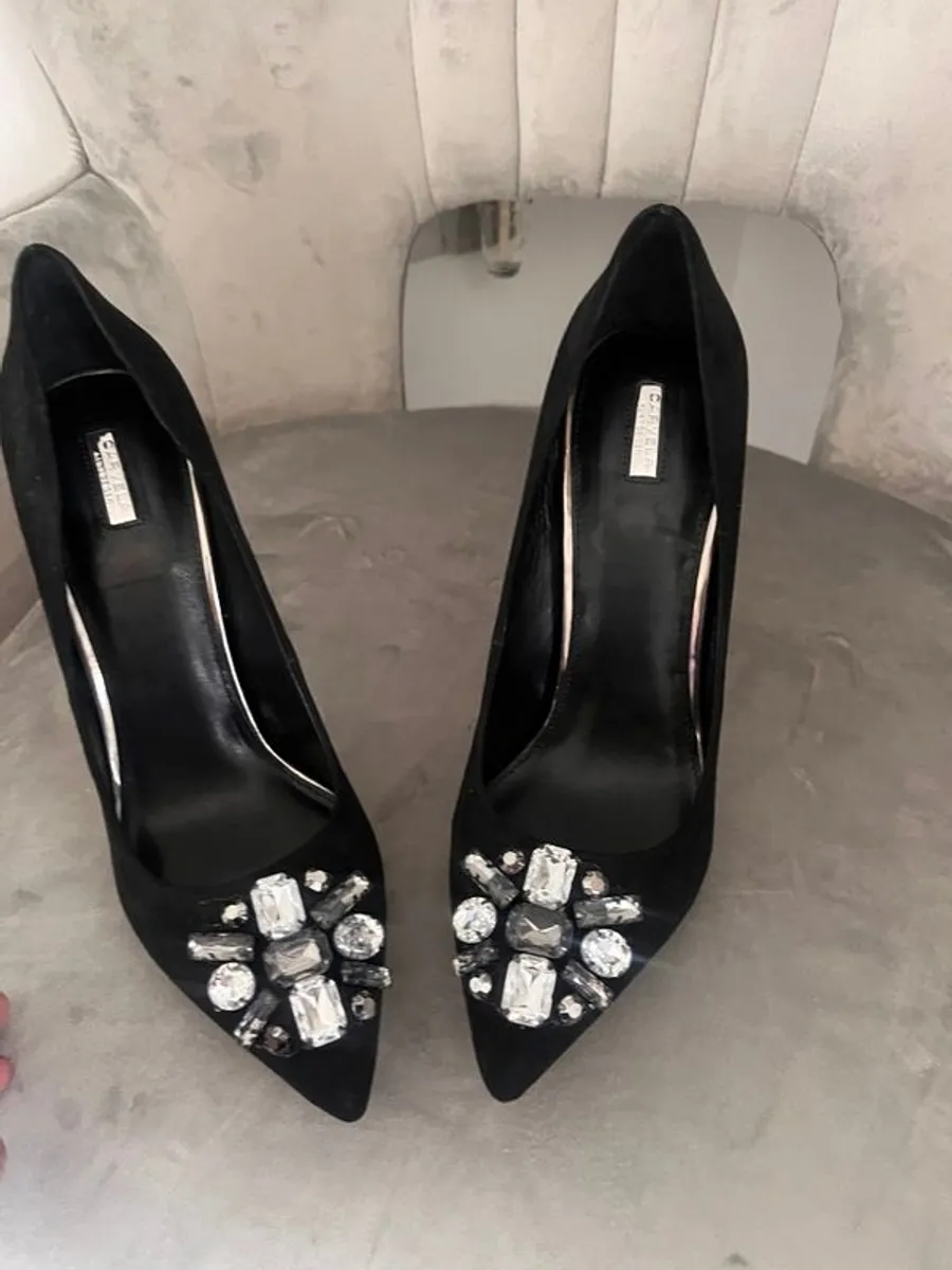 Kurt Geiger Swede Heel - Image 3
