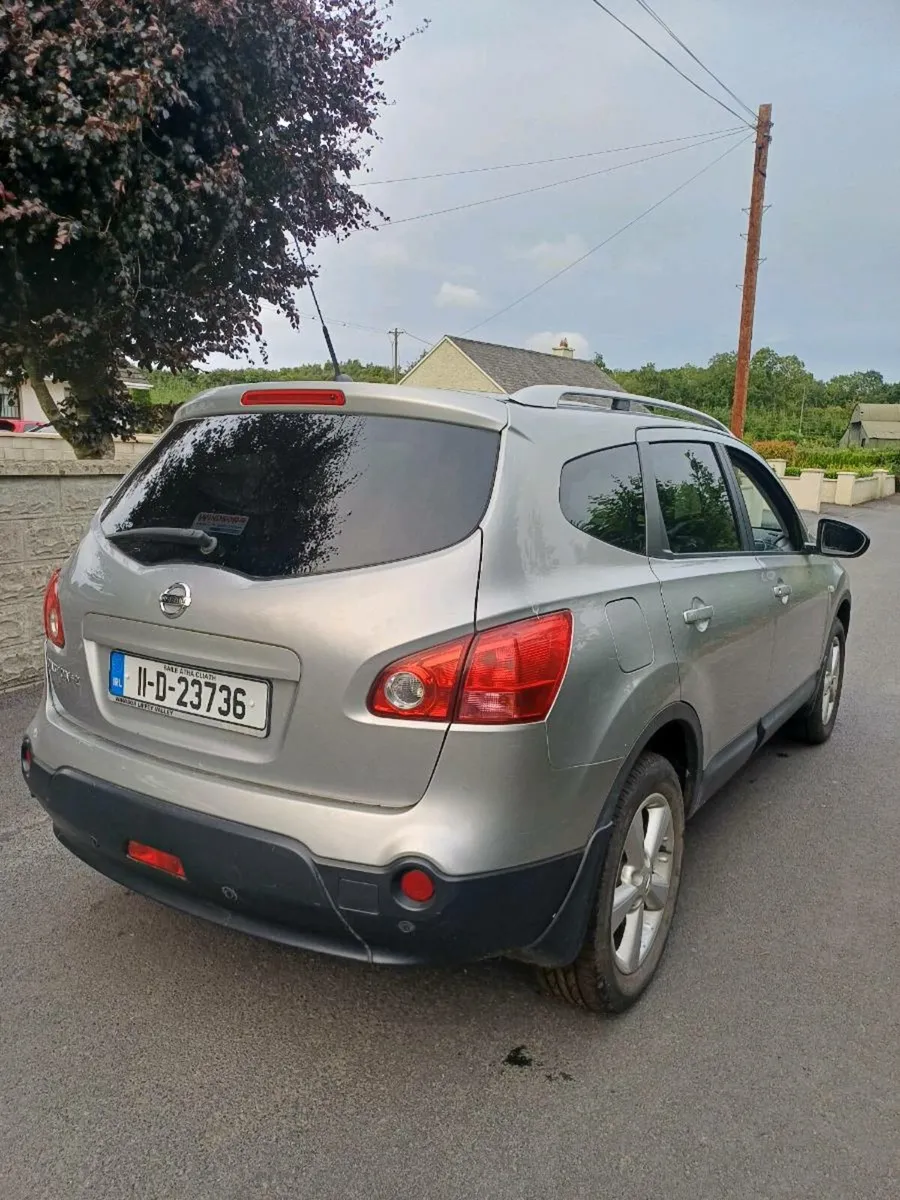 NISSAN QASHQAI 2011 ONLY 63000KM!!! 7 SEATER - Image 4