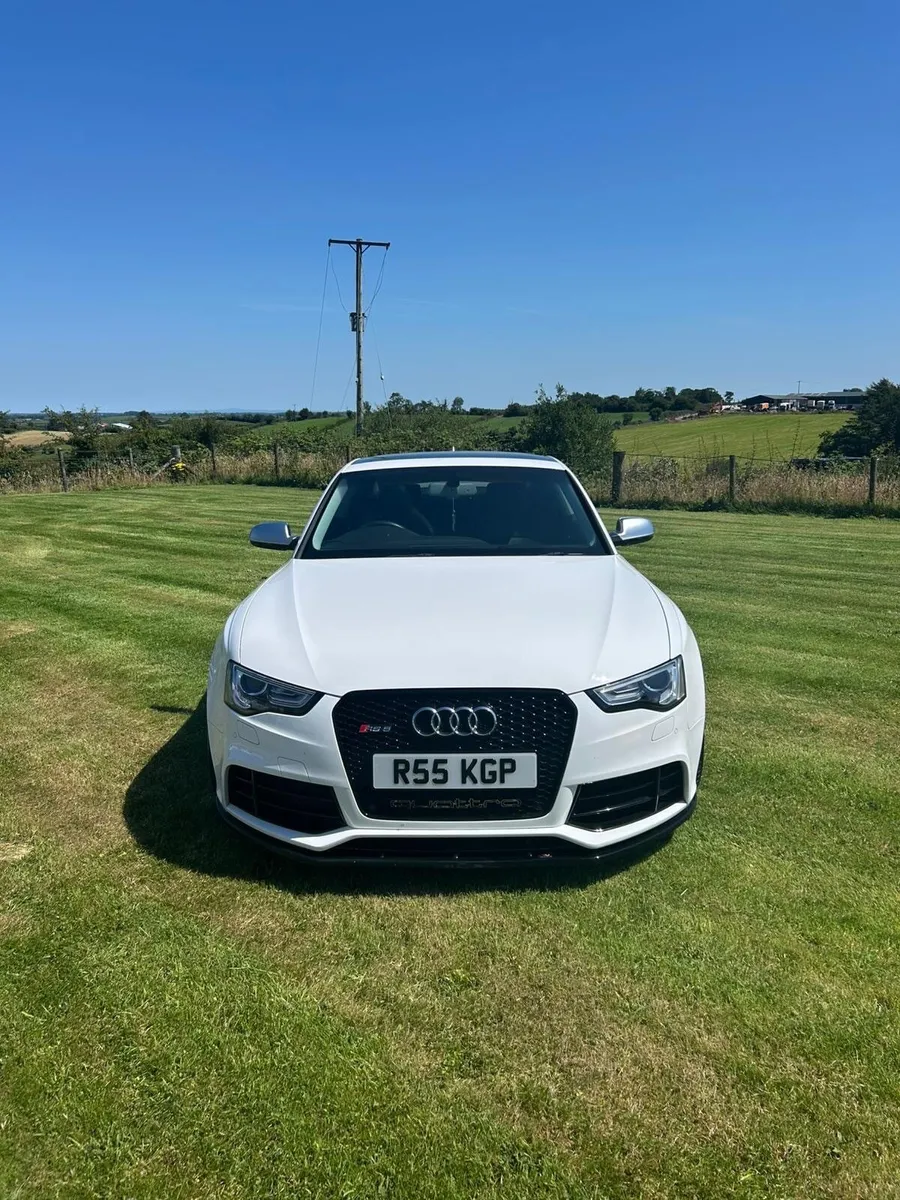Audi RS5 2013 - Image 3