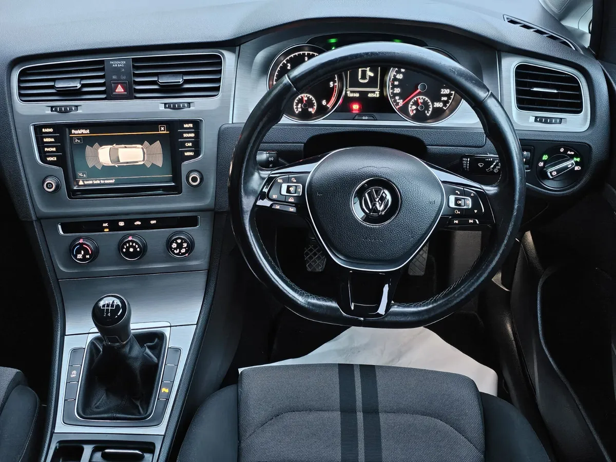Volkswagen Golf 2016 R-LINE €9990 NO OFFERS - Image 3
