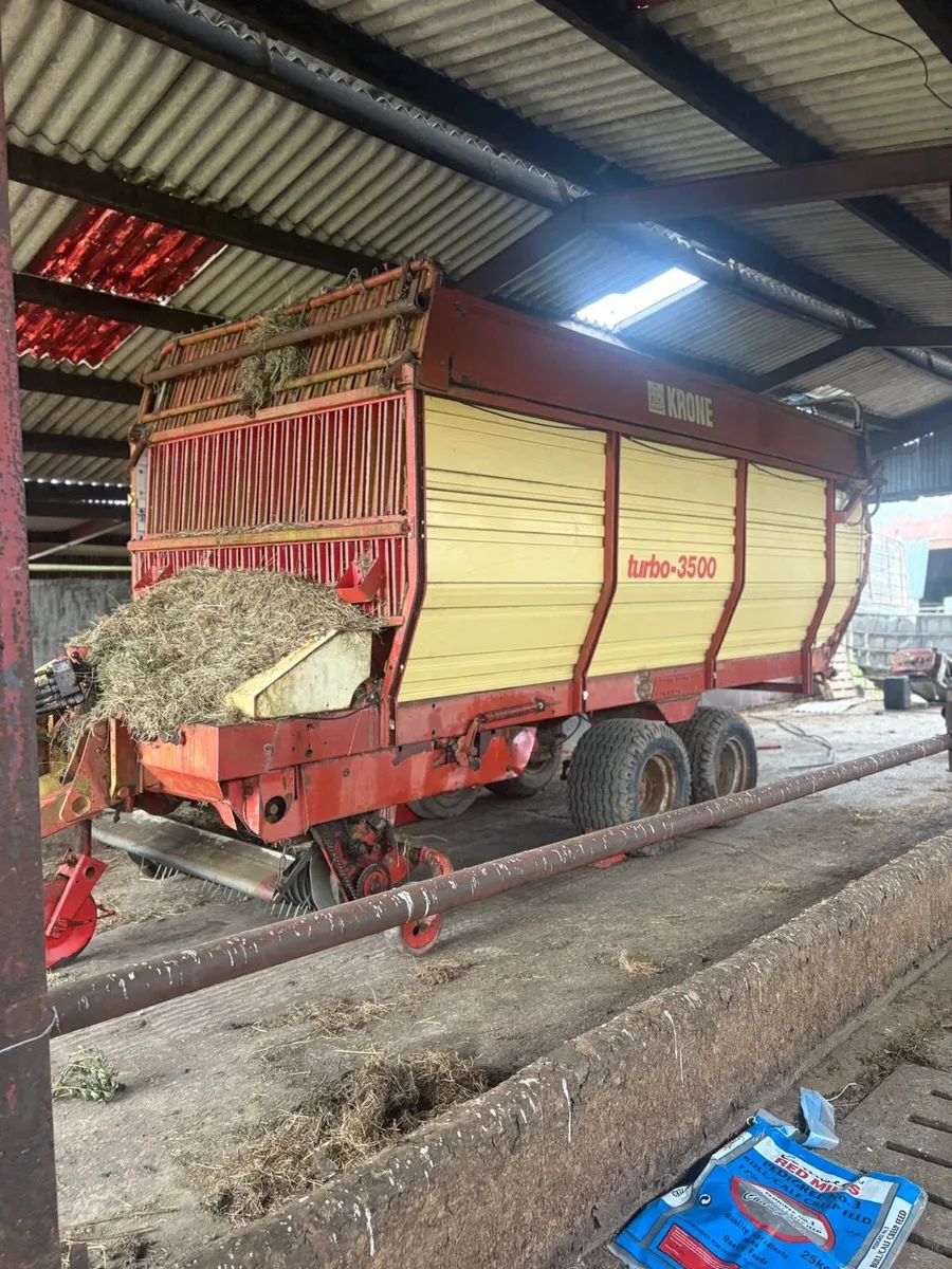 Krone silage wagon - Image 1