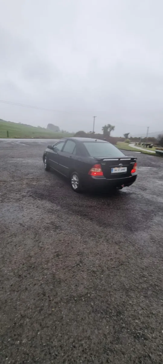 Toyota corolla - Image 3