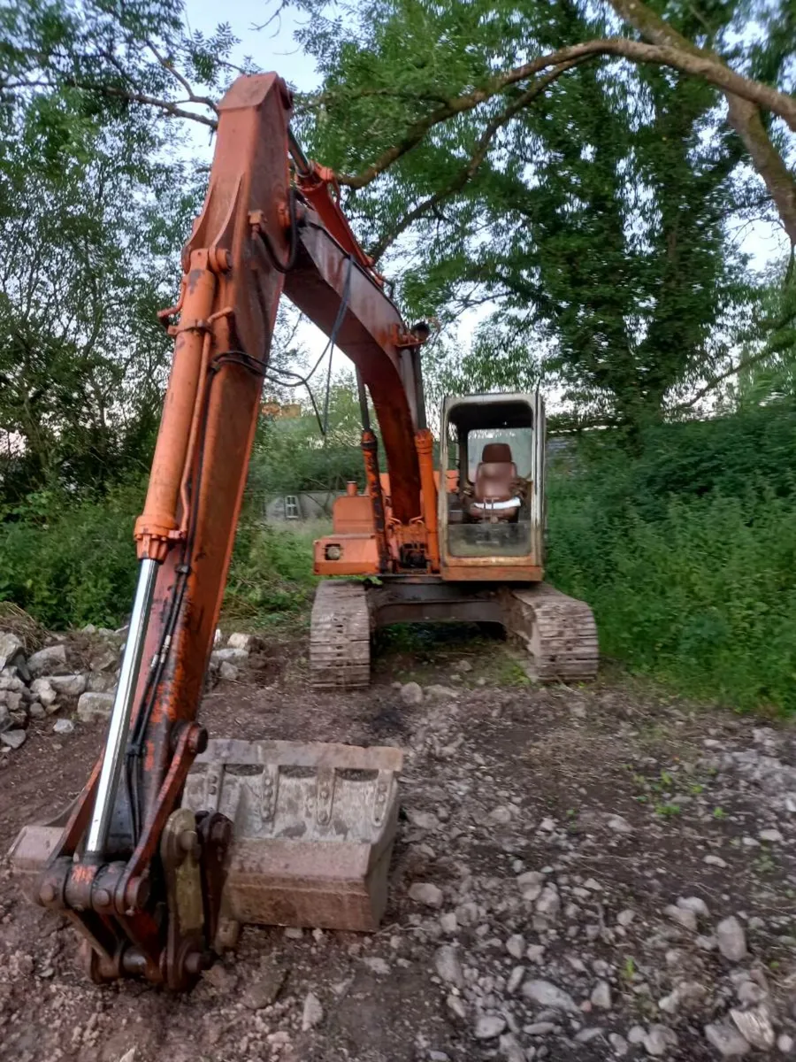 Excavator - Image 4