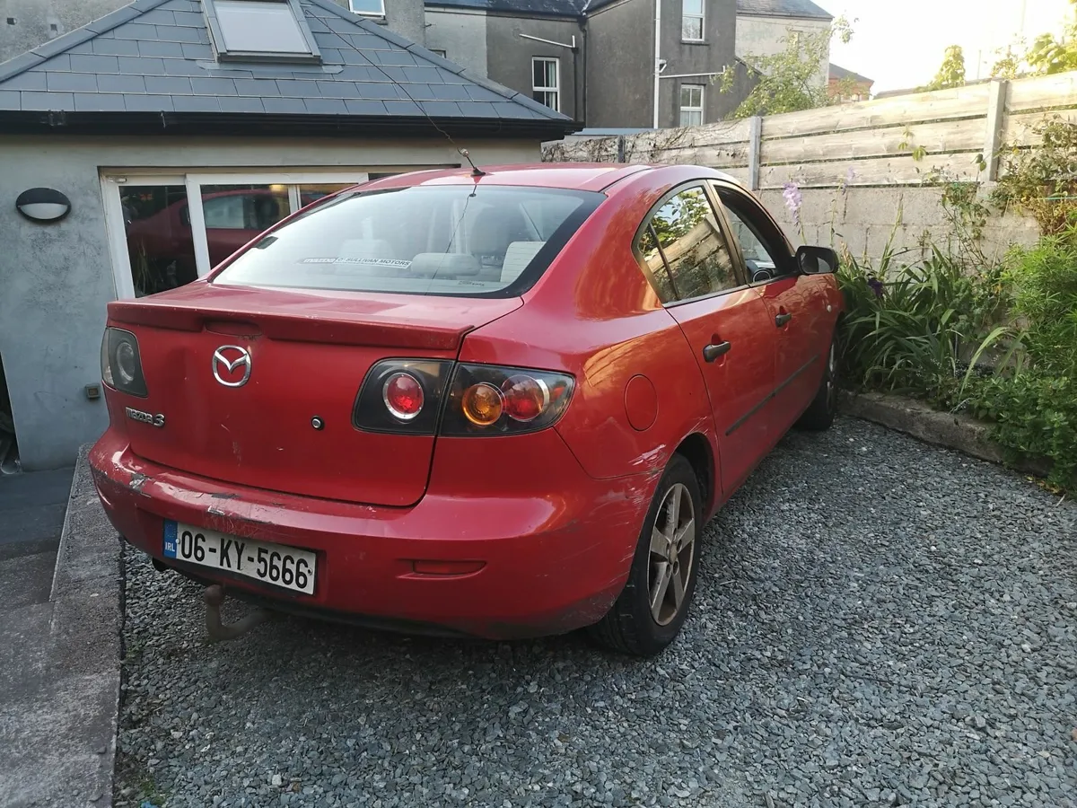 Mazda Mazda3 2006 - Image 2