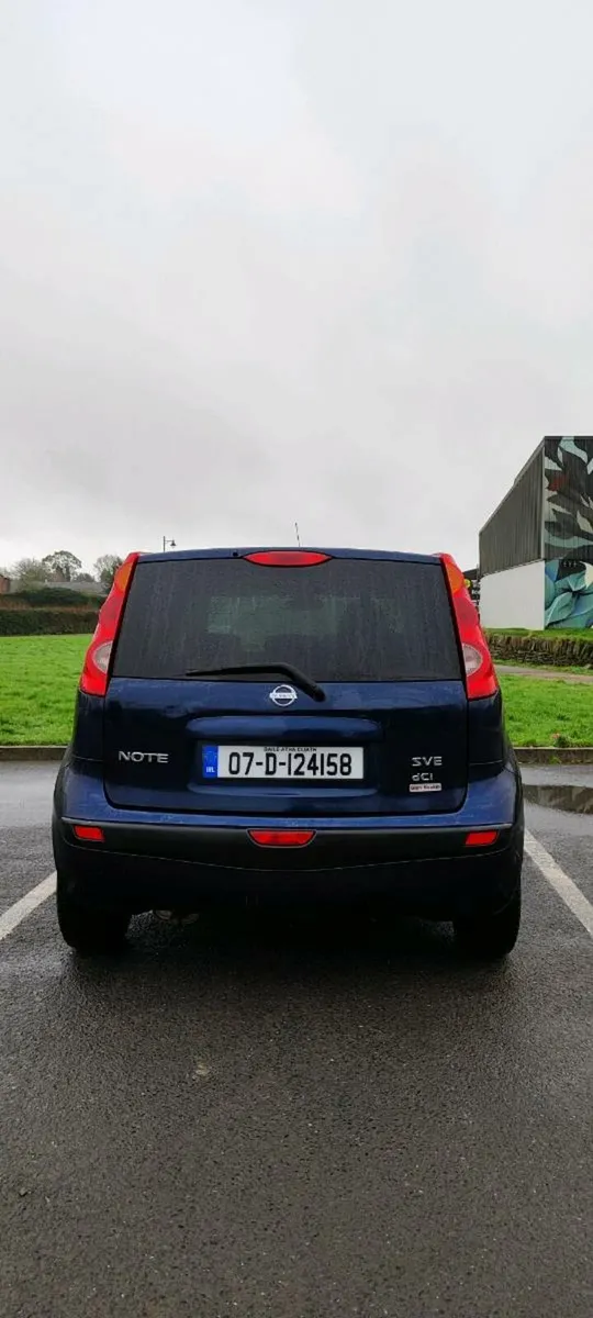Car - Image 2