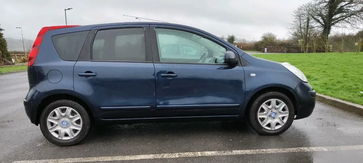 Car - Image 3