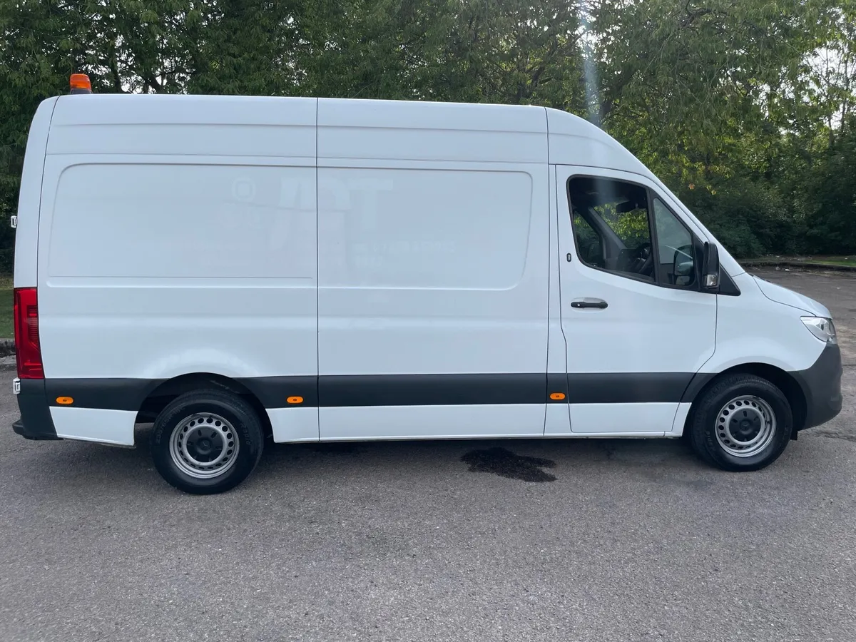 Mercedes-Benz Sprinter 2022 Zero VAT option* - Image 4