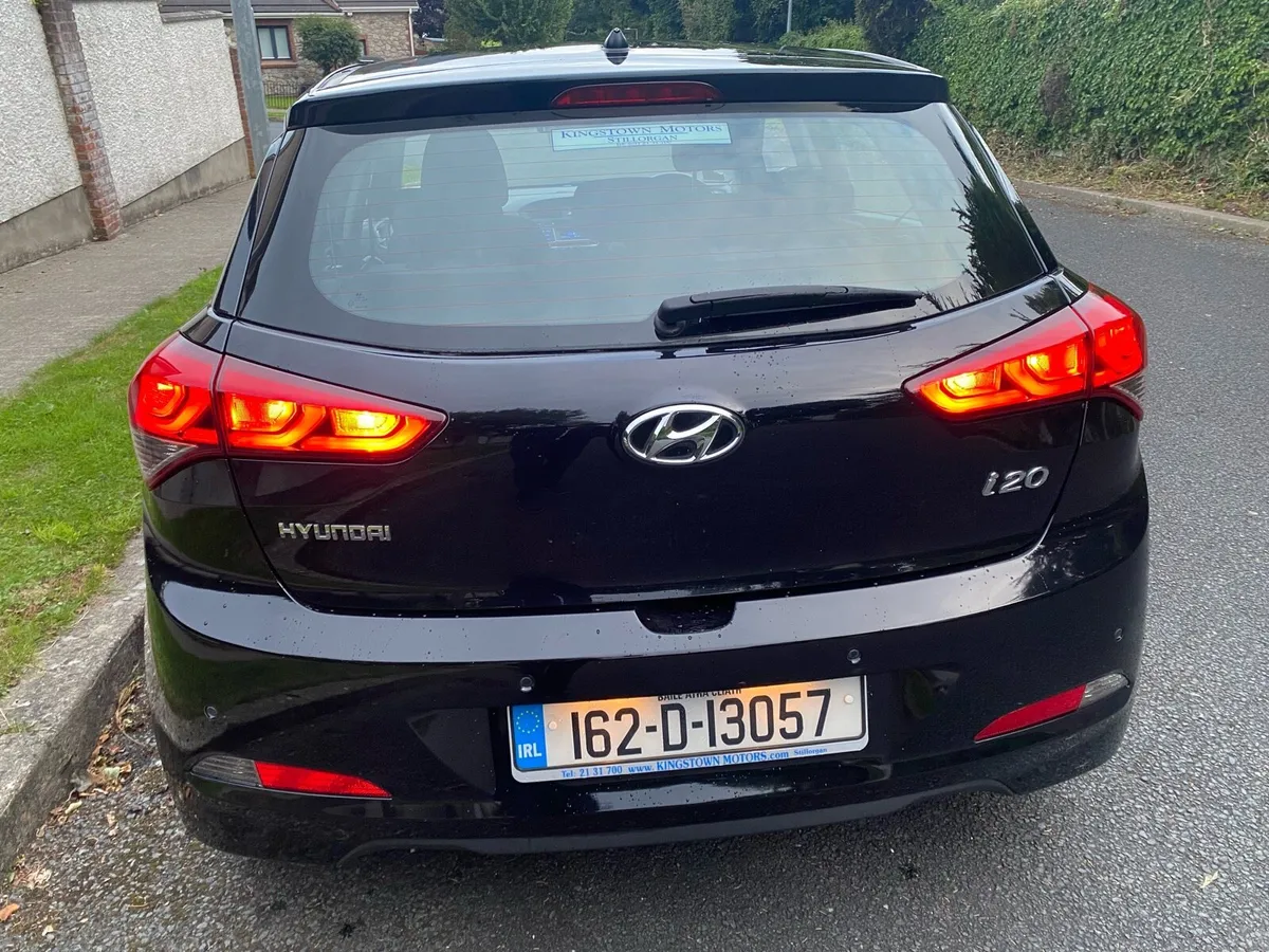 Hyundai i20 1.2 - Image 2