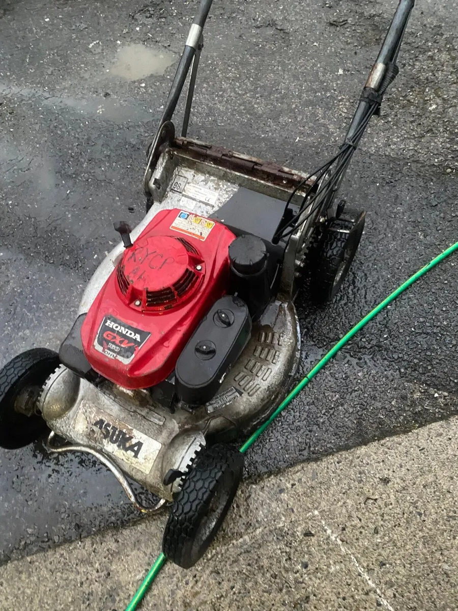 Honda push lawnmower - Image 2