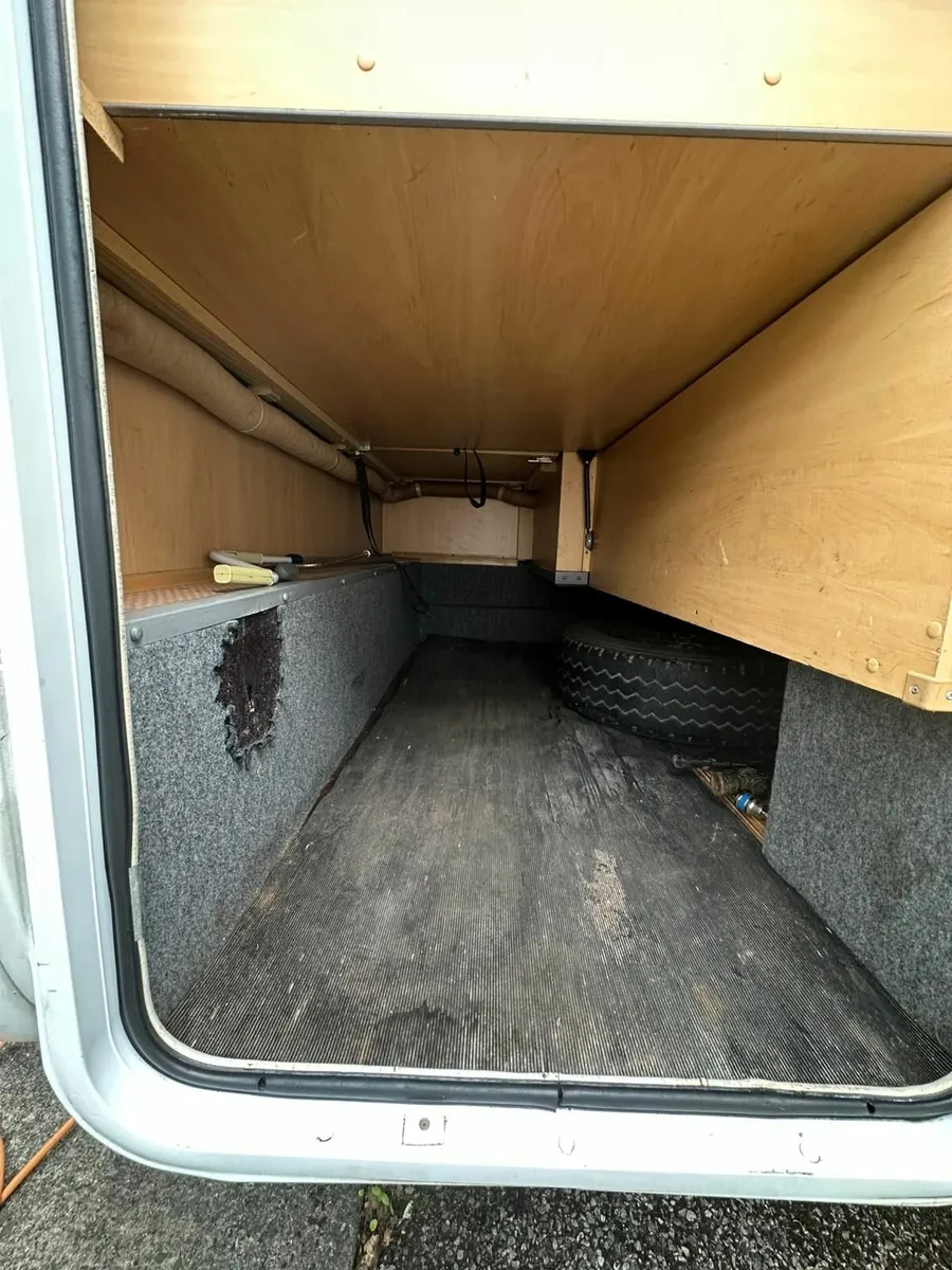 Campervan - Image 3