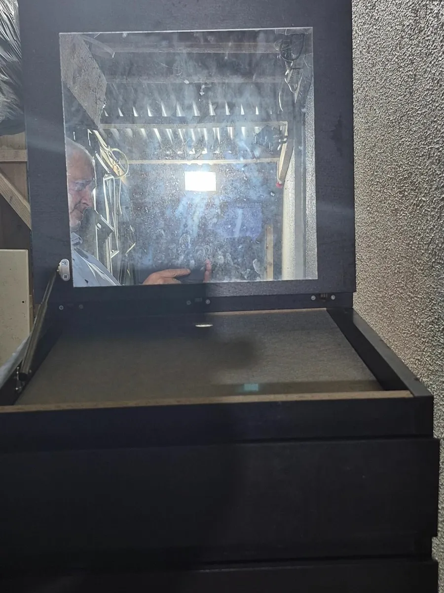 Chester drawers Cabinet - Image 1