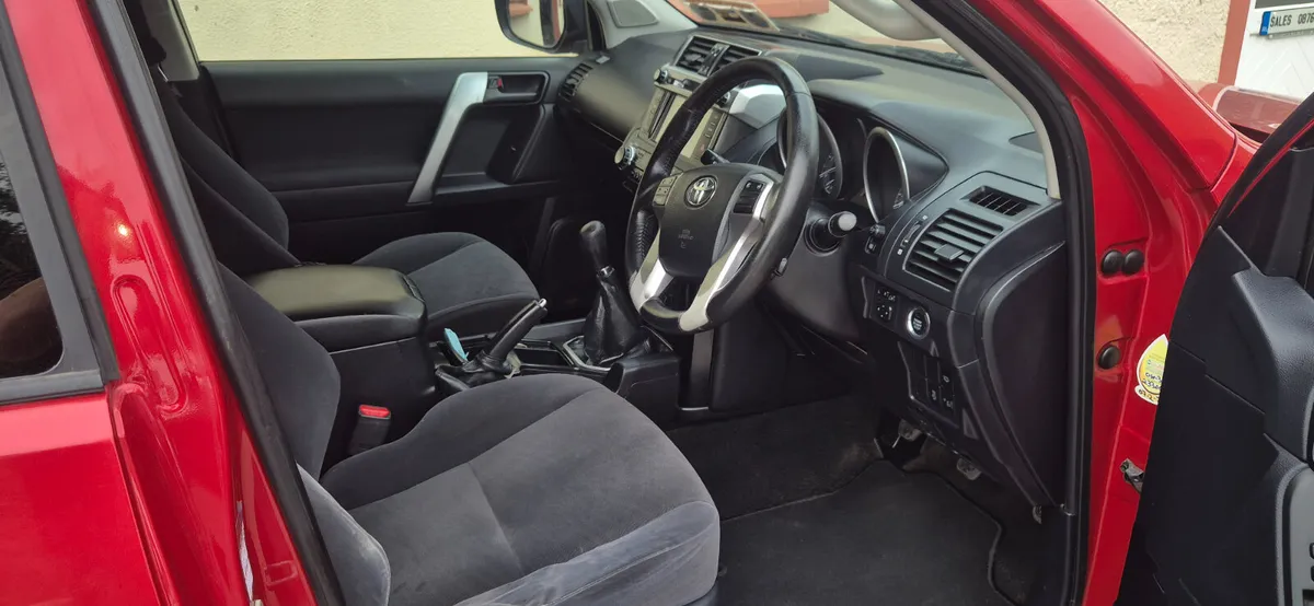 Toyota Land Cruiser 2016 - Image 4
