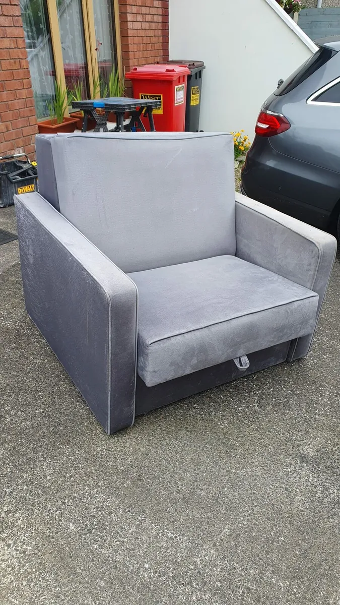 fold-out  chair - Image 1