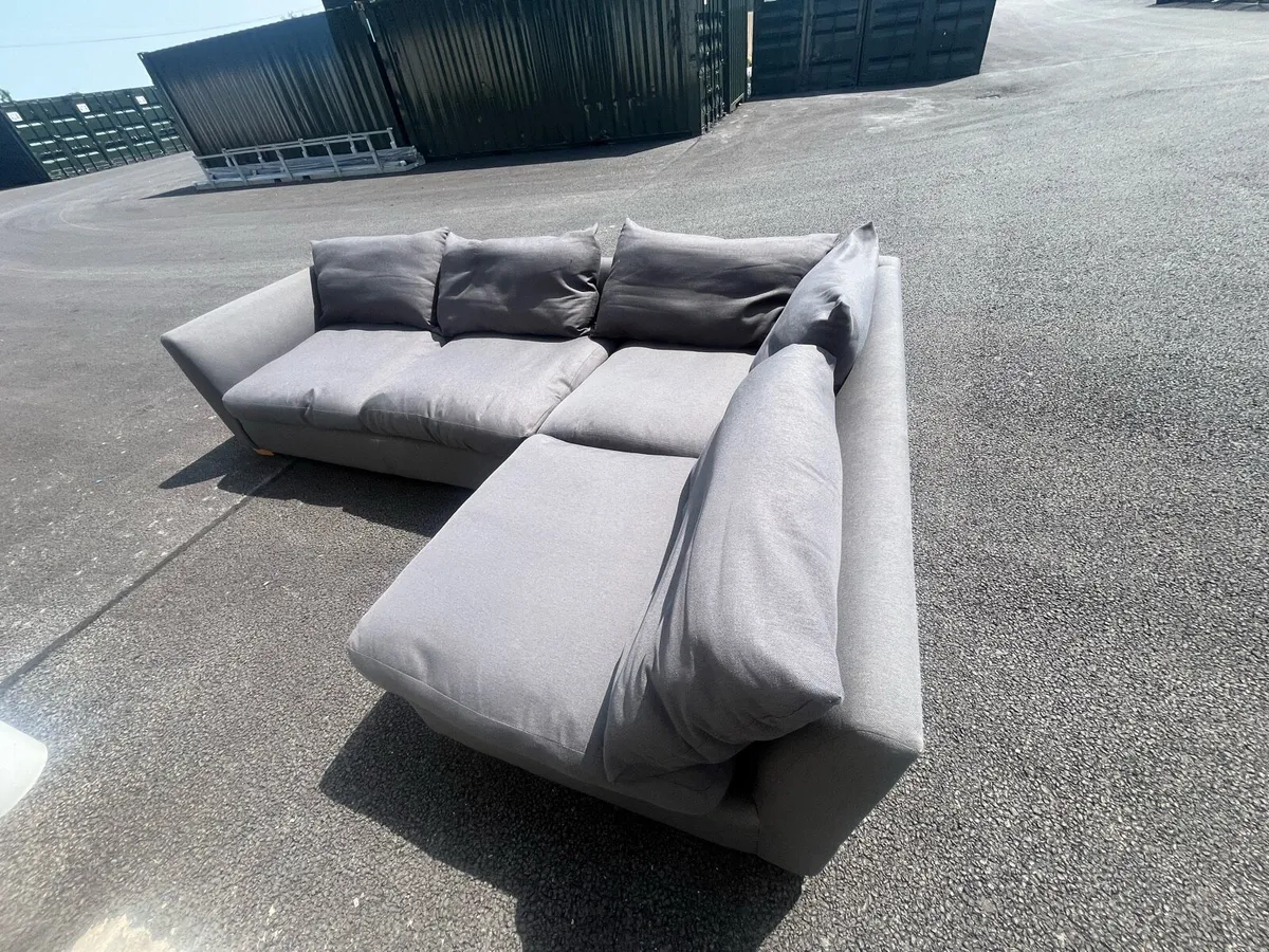 Large navy corner sofa L shaped delivery available - Image 4