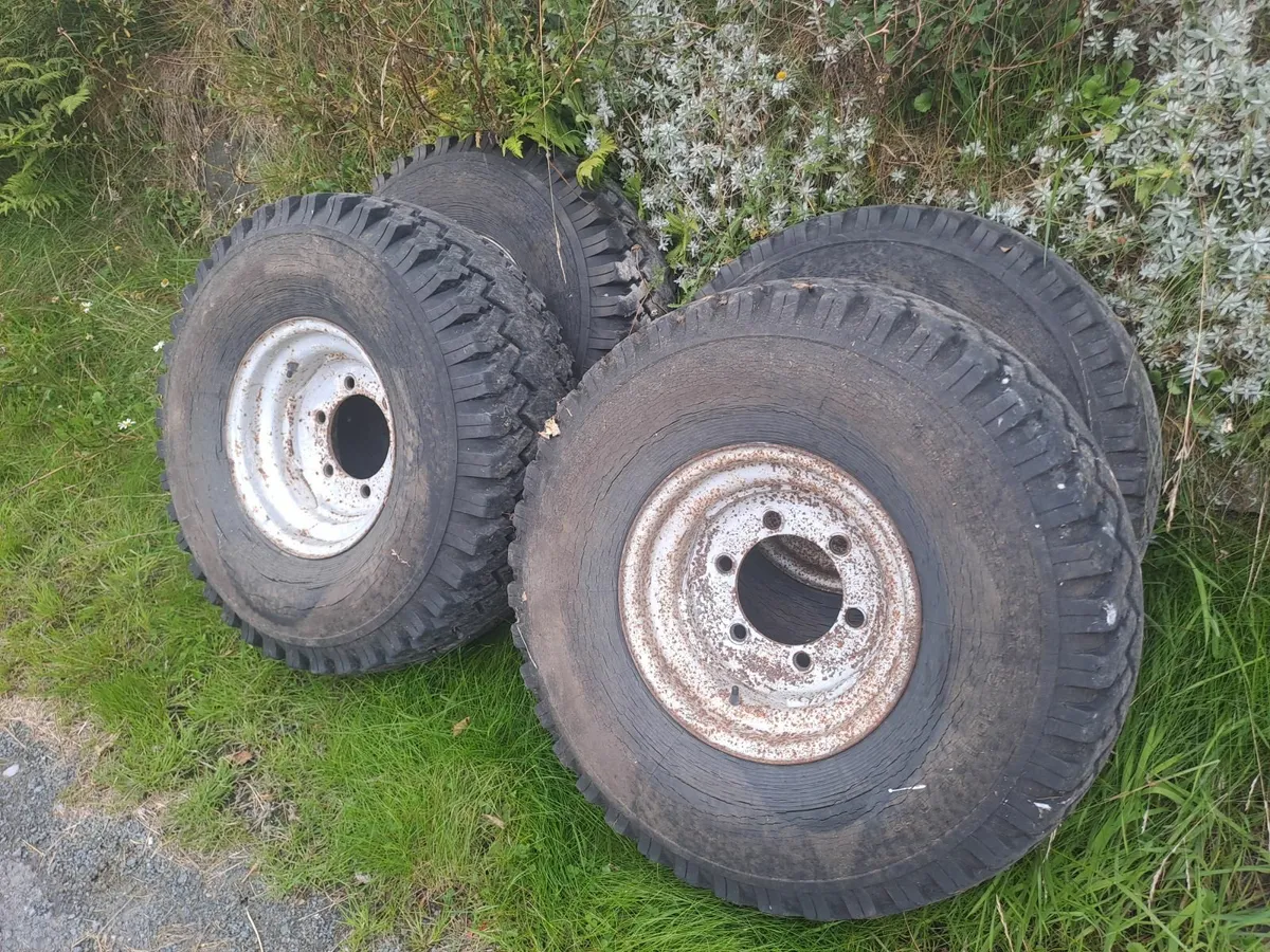 Tyres and rims off silage trailer