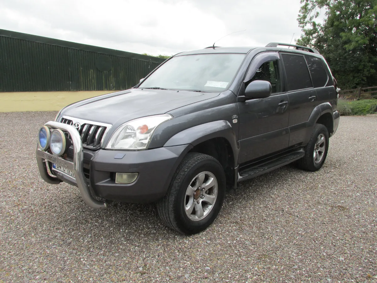 Toyota Land Cruiser 2004 - Image 3