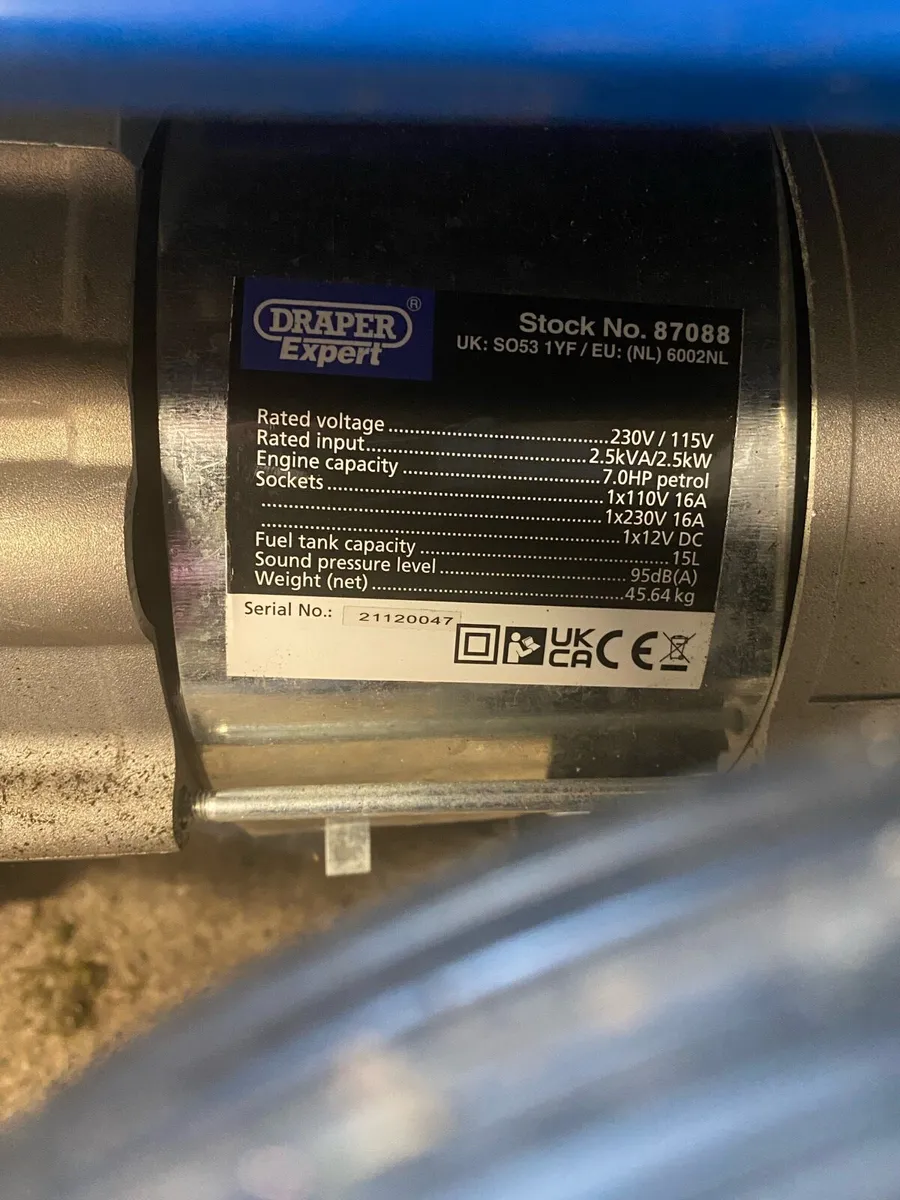 Petrol generator - Image 1